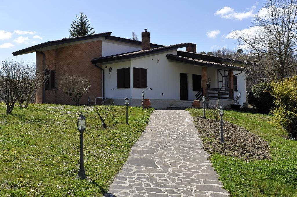 Aleanna Appartamenti Nocera Umbra Habitación foto